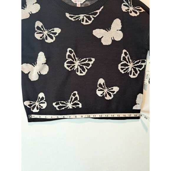 No Boundaries Black/White Crewneck Sweater with Butterfly Design, Size Large (11 - Picture 11 of 14